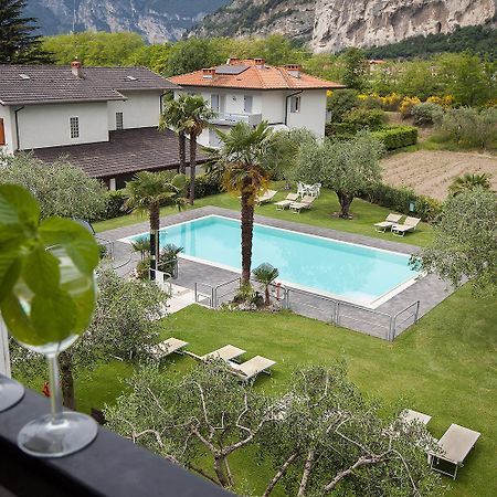 Park Hotel Eden Torbole Sul Garda Exterior photo