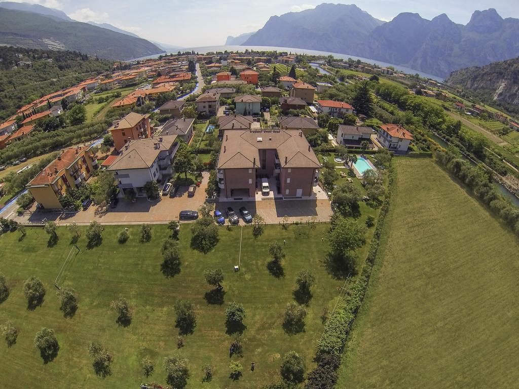 Park Hotel Eden Torbole Sul Garda Exterior photo